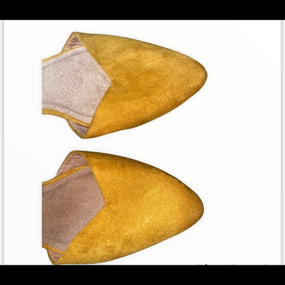 Womens Yellow Flats NWT - Picture 3 of 6